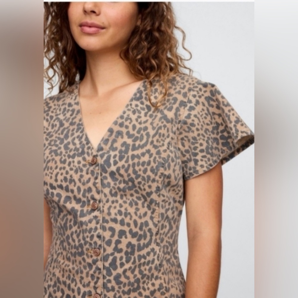 Gap Leopard Print Flutter Sleeves Boho Button-Fro… - image 3